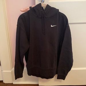 Men’s XS black Nike sweatshirt